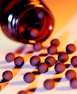 中西合璧抗感冒 常用中成藥與化學(xué)藥制劑的合理選擇